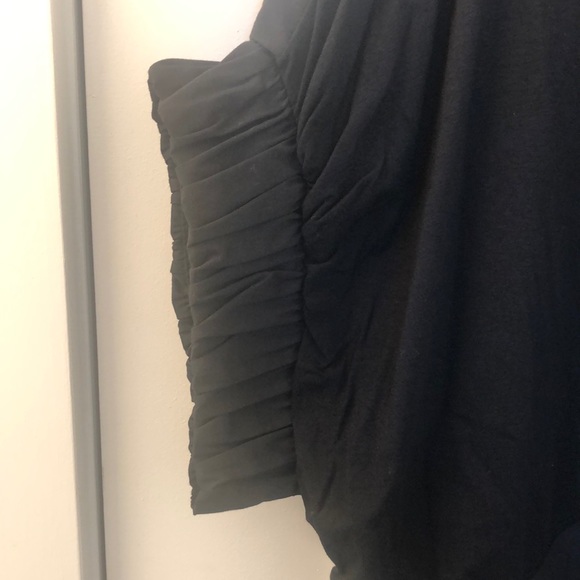 Oversized Short Sleeve Blouse - Picture 2 of 7